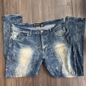 Rocawea Men's Distressed Blue Jeans